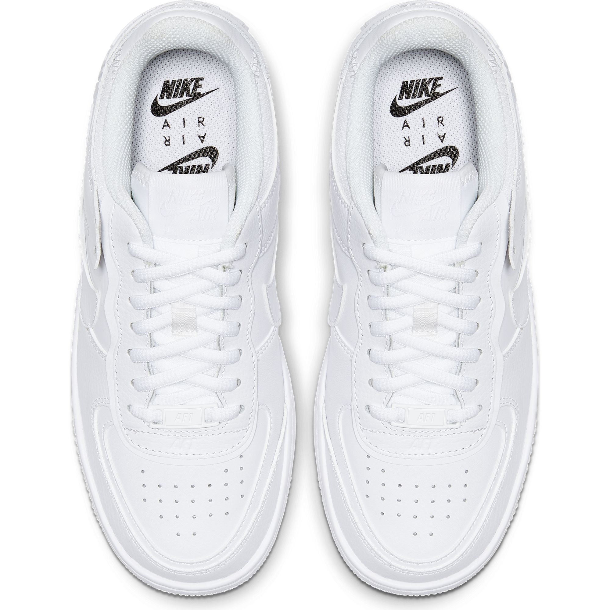 Nike Beyaz