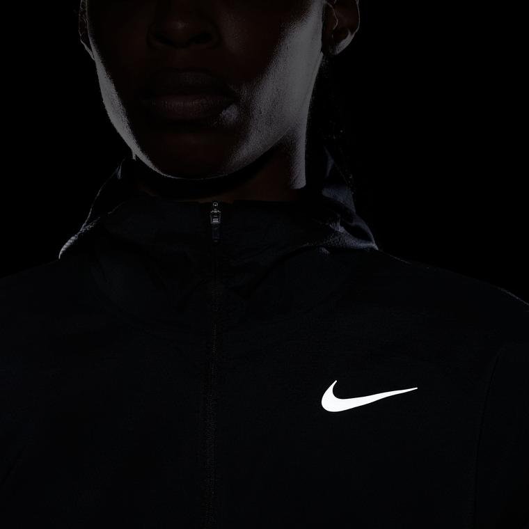 Nike Impossibly Light Running Full-Zip Hooded Kadın Ceket