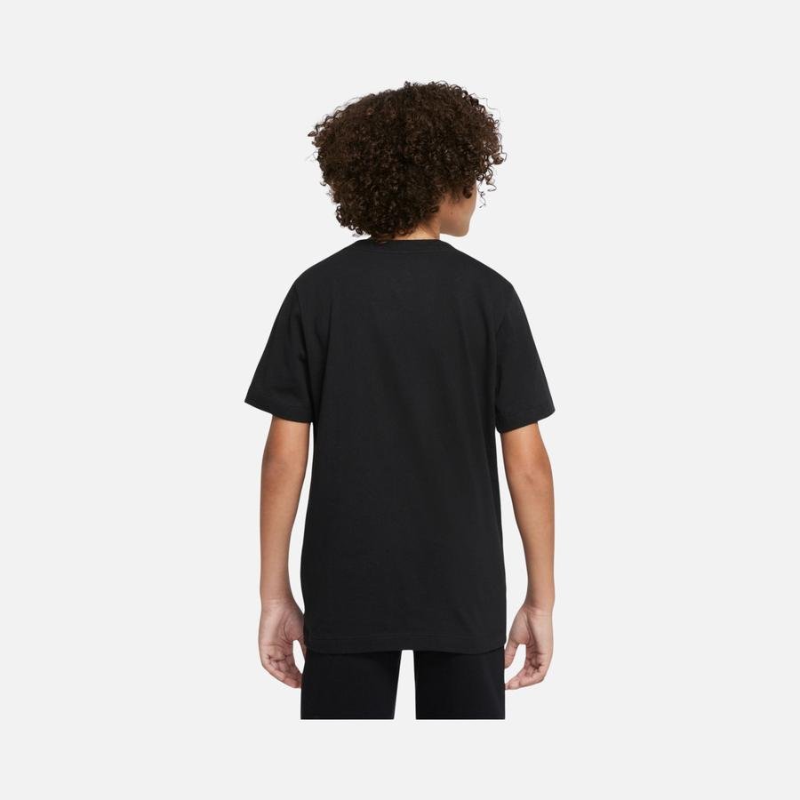  Nike Sportswear Core Brandmark 1 Short-Sleeve Çocuk Tişört