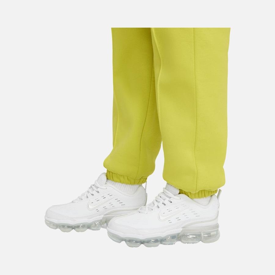  Nike Sportswear Essential Fleece Trousers Kadın Eşofman Altı