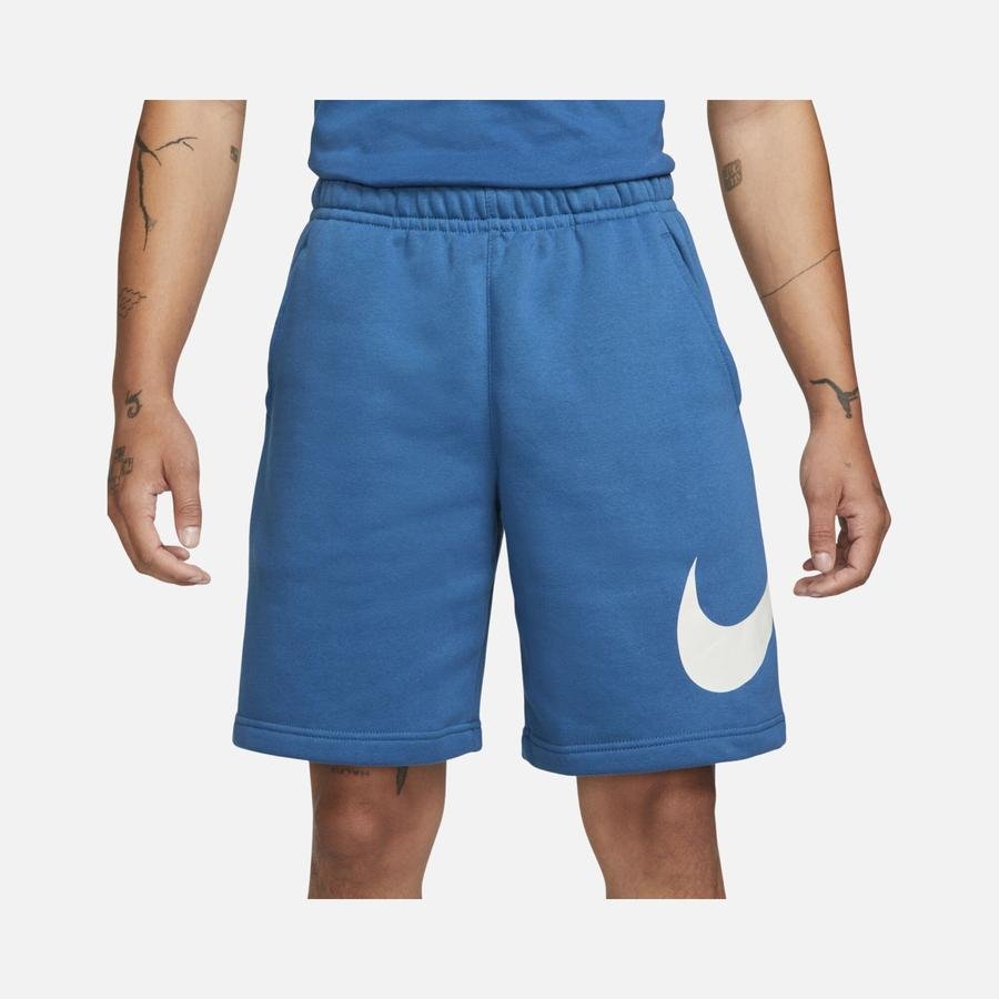  Nike Sportswear Club Graphic Erkek Şort