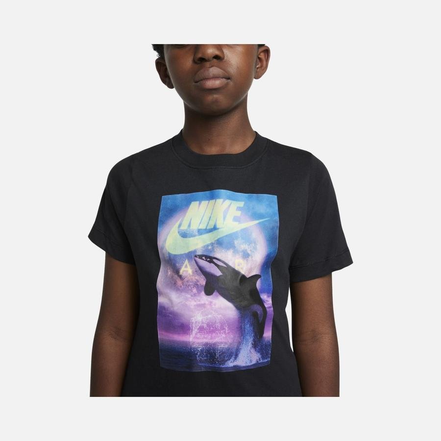  Nike Sportswear ''Air Photo'' Short-Sleeve (Boys') Çocuk Tişört