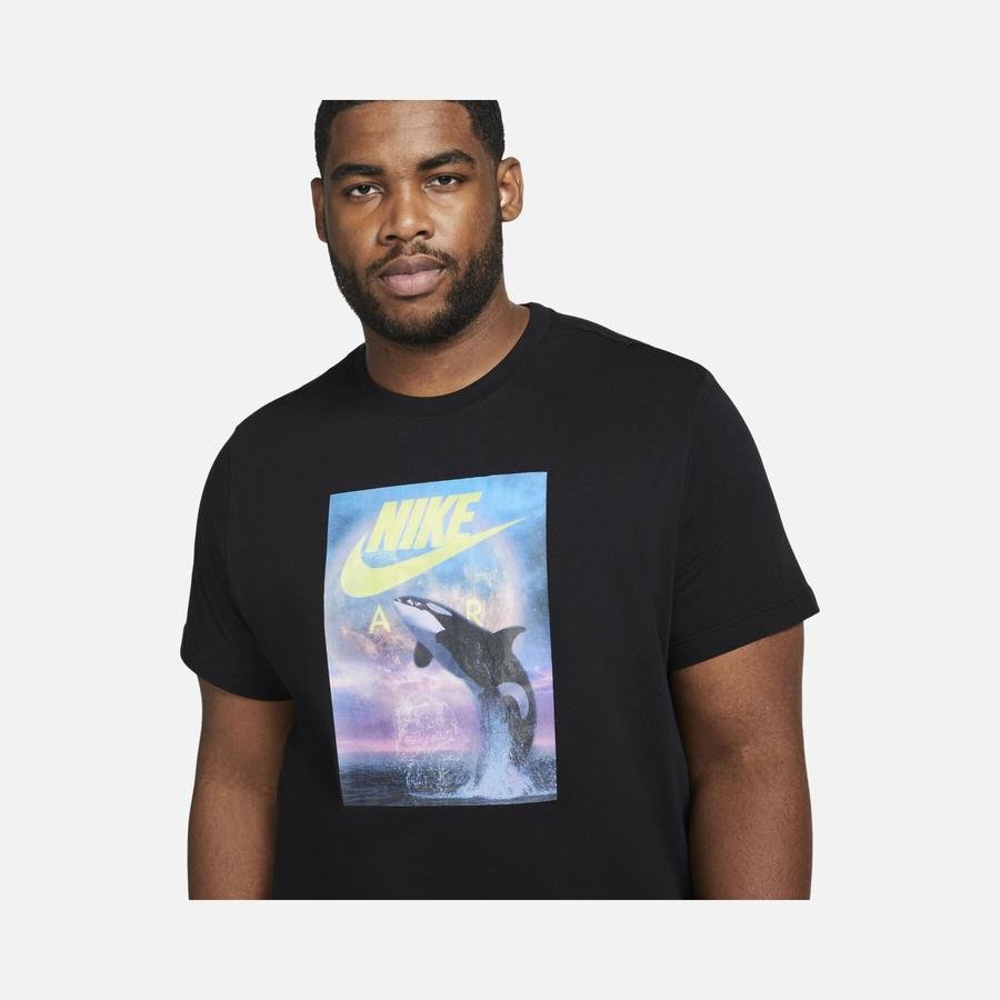  Nike Sportswear Whale Futura Photo Short-Sleeve Erkek Tişört