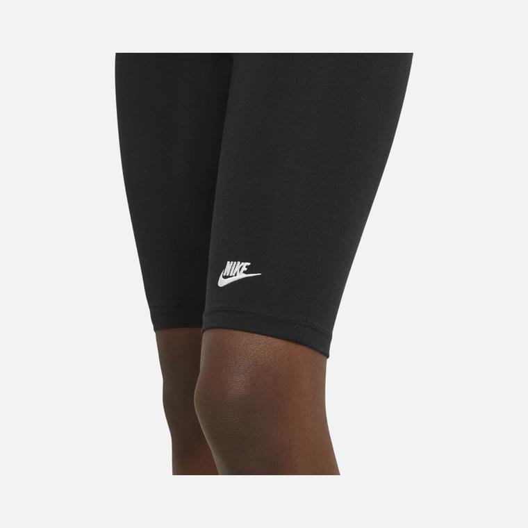 Nike Sportswear High-Rise 23cm (approx) Girls' Çocuk Şort