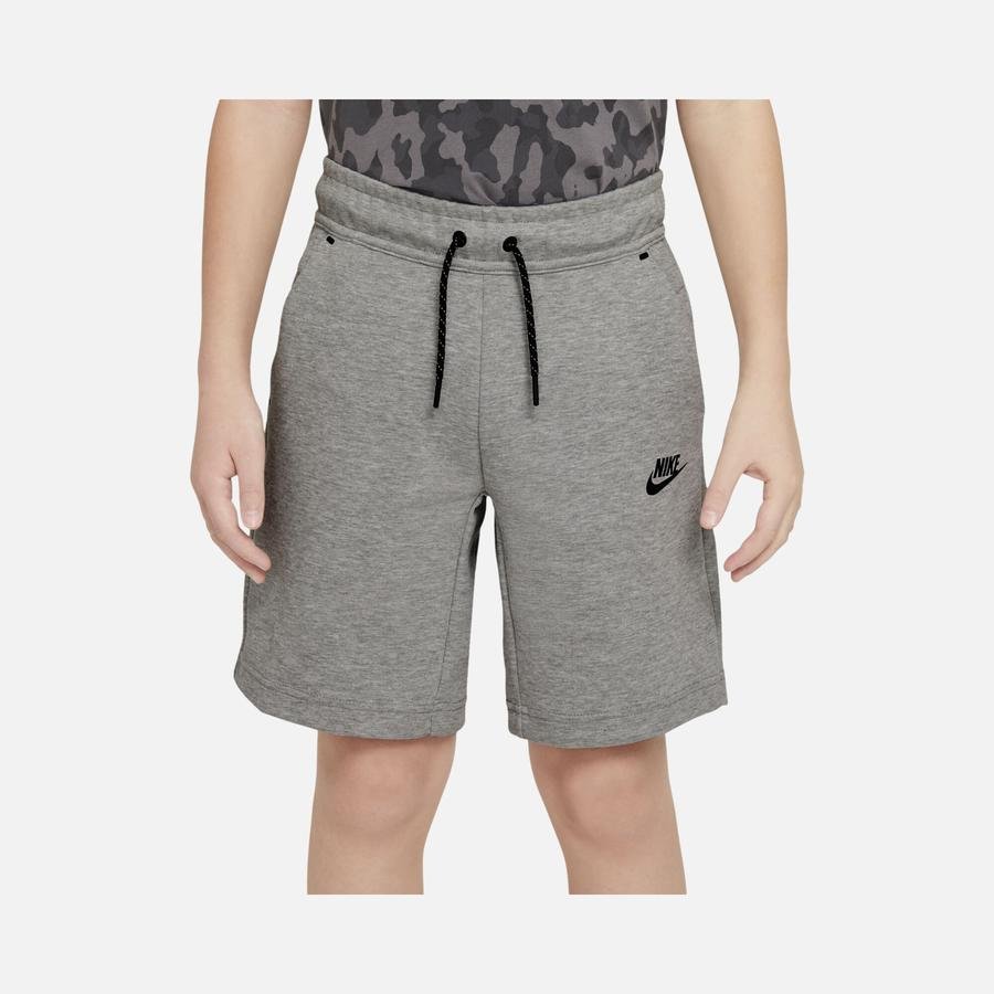  Nike Sportswear Tech Fleece (Boys') Çocuk Şort