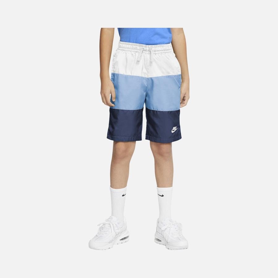  Nike Sportswear Color Block Woven (Boys') Çocuk Şort