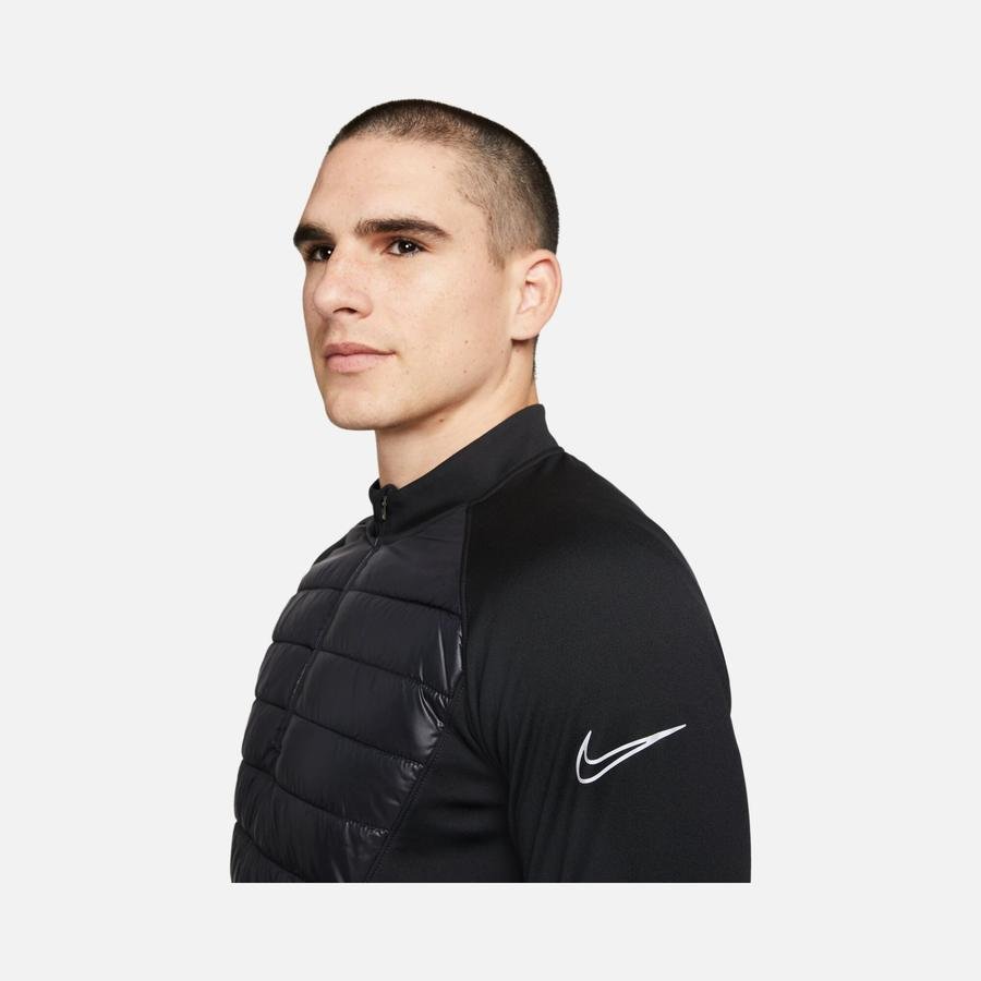  Nike Therma-Fit Academy Winter Warrior Soccer Long-Sleeve Erkek Tişört
