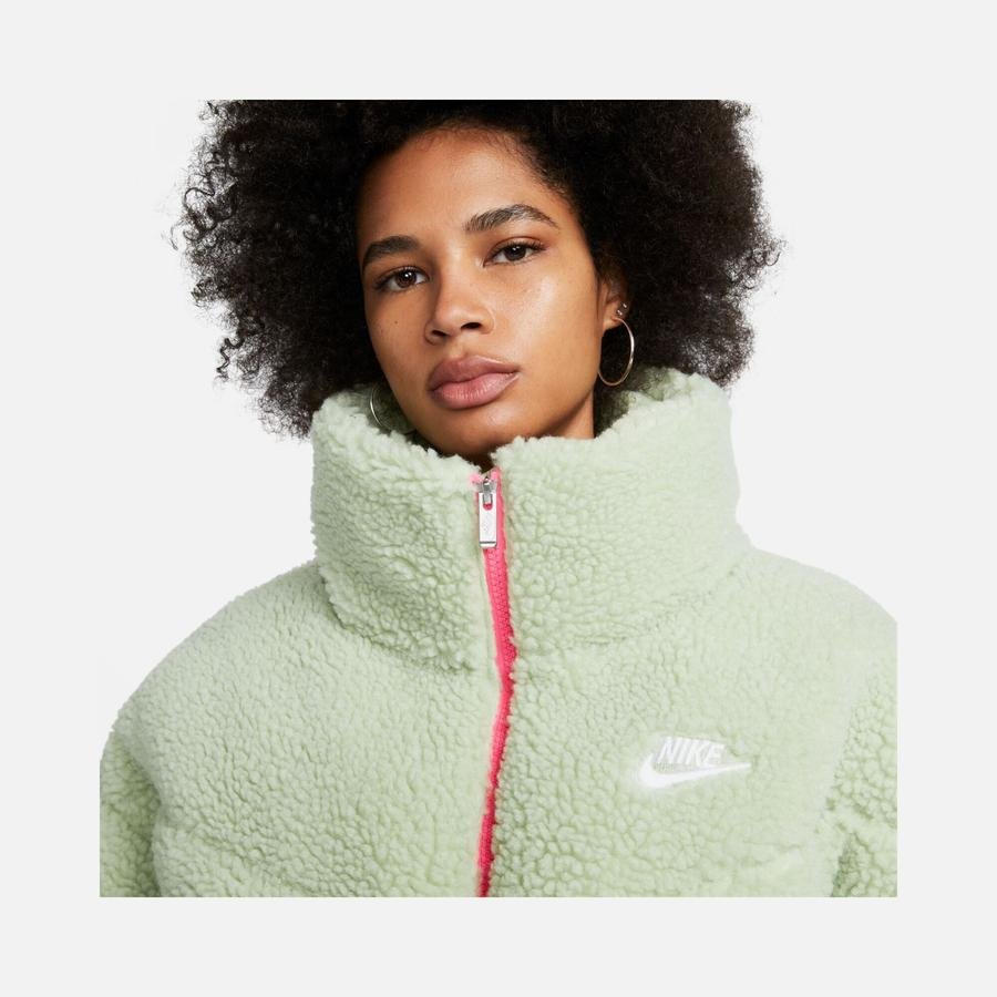  Nike Sportswear Therma-Fit City Series Synthetic Fill High-Pile Fleece Full-Zip Kadın Ceket