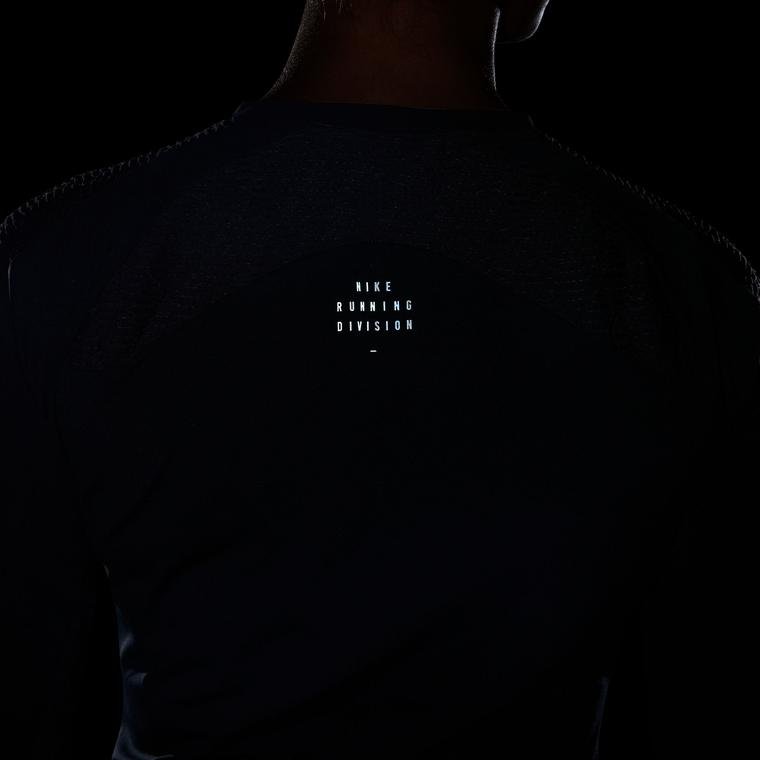 Nike Dri-Fit ADV Run Division Long-Sleeve Kadın Tişört