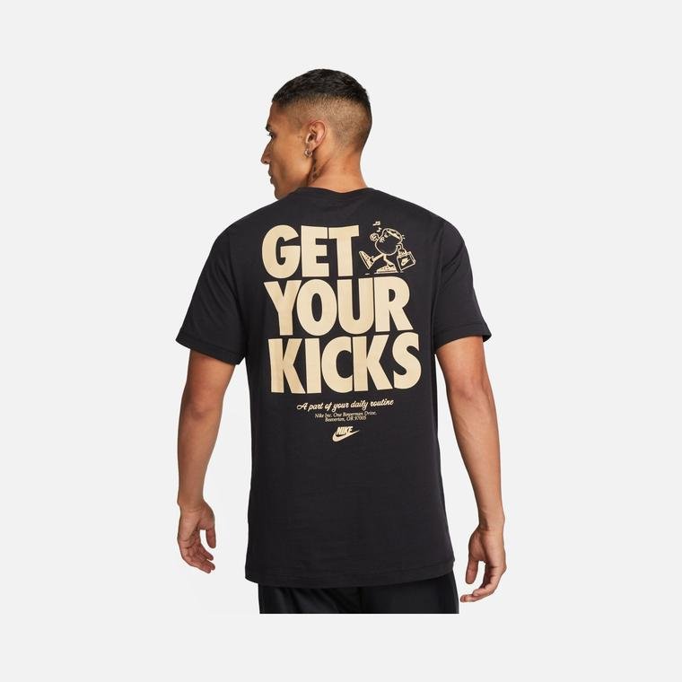 Nike Sportswear Get Your Kicks Graphic Short-Sleeve Erkek Tişört