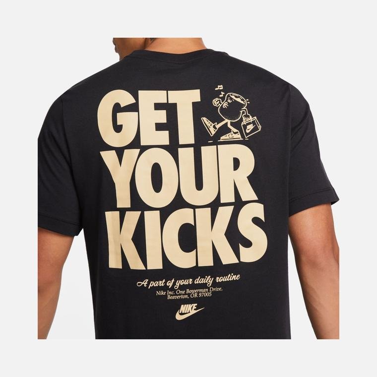 Nike Sportswear Get Your Kicks Graphic Short-Sleeve Erkek Tişört
