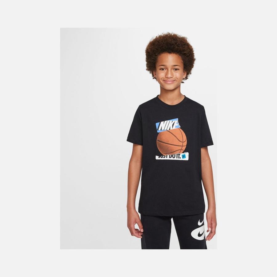  Nike Sportswear ''Basketball Ball Graphic'' Short-Sleeve (Boys') Çocuk Tişört
