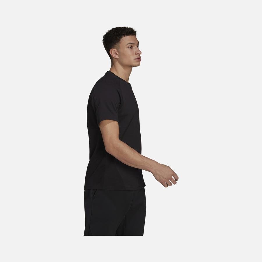  adidas Sportswear Designed For Gameday Short-Sleeve Erkek Tişört