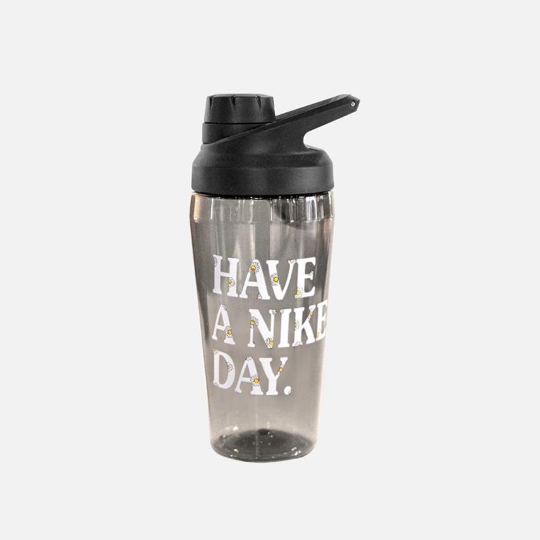 Nike TR Hypercharge Chug ''Have a Nike Day'' Graphic 16 OZ (450 ml) Suluk
