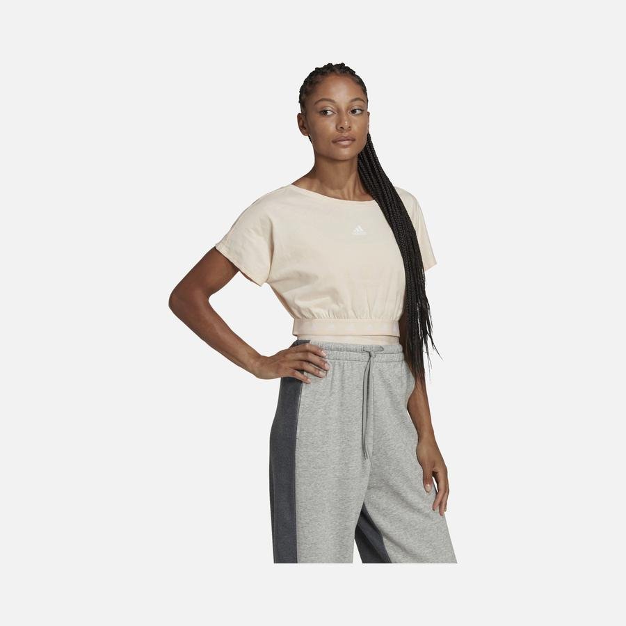  adidas Sportswear Hyperglam Cropped Cotton Short-Sleeve Kadın Tişört