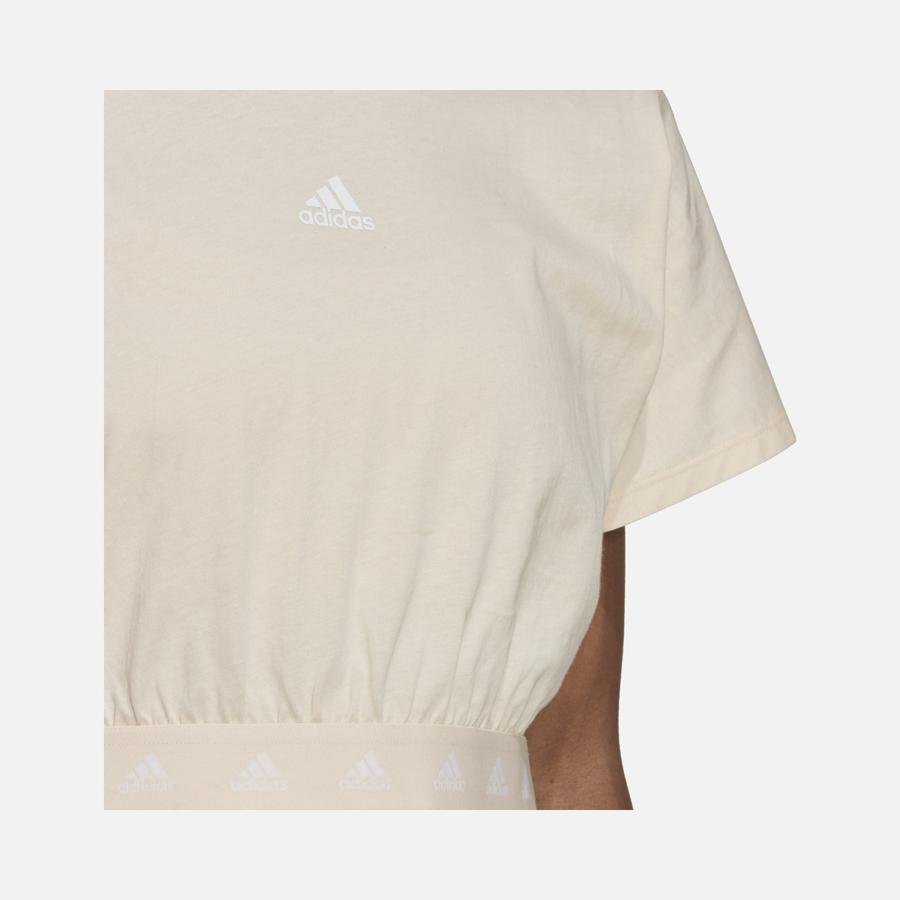  adidas Sportswear Hyperglam Cropped Cotton Short-Sleeve Kadın Tişört