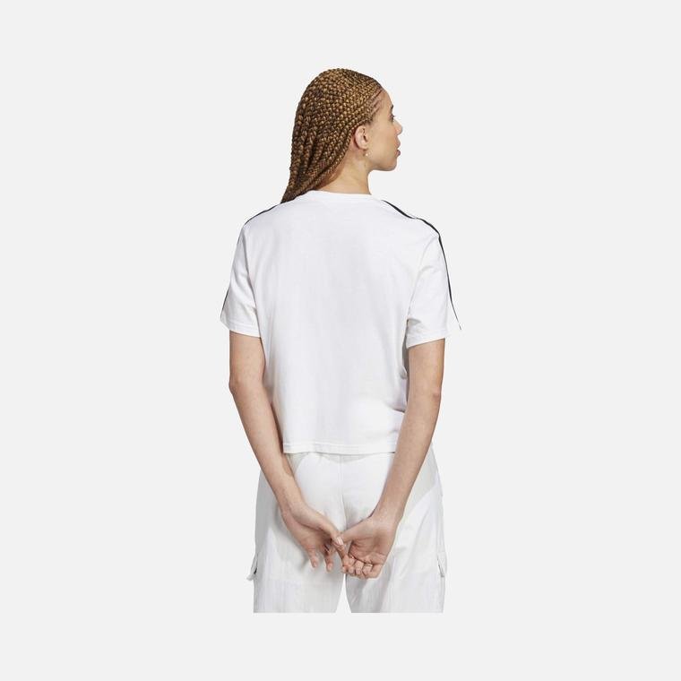 adidas Essentials 3-Stripes Single Jersey Crop Kadın Tişört