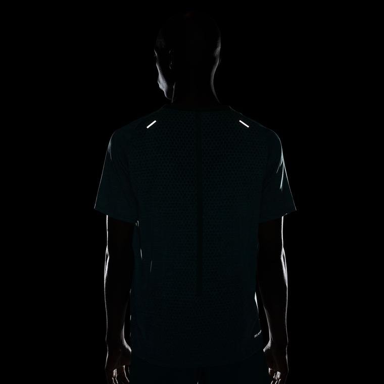Nike Dri-Fit ADV TechKnit Ultra Running Short-Sleeve Erkek Tişört