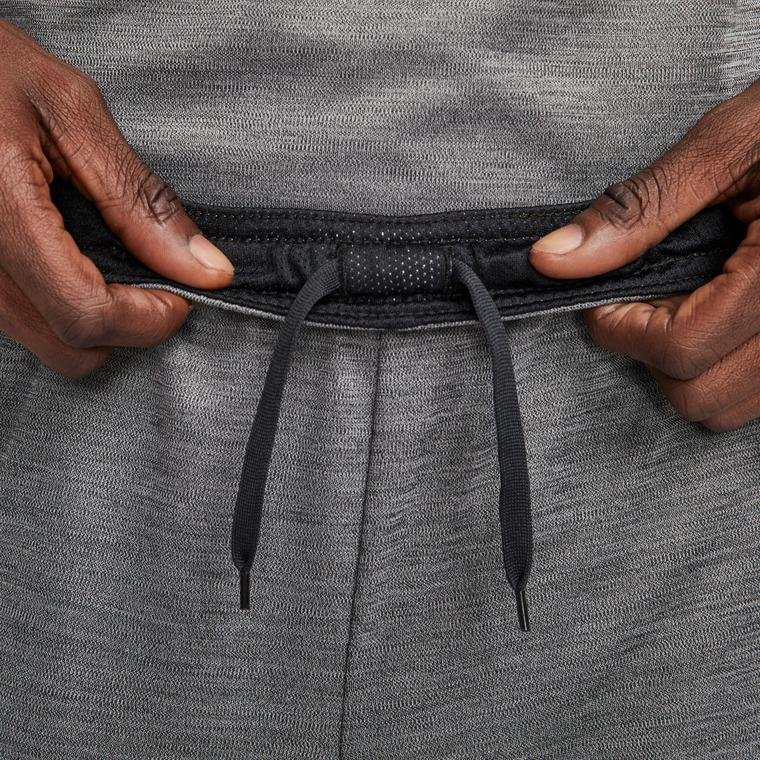 Nike Dri-Fit Academy Football Knit Training Erkek Şort