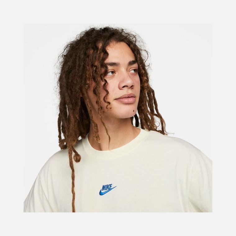 Nike Sportswear Club Wide Cut Short-Sleeve Erkek Tişört