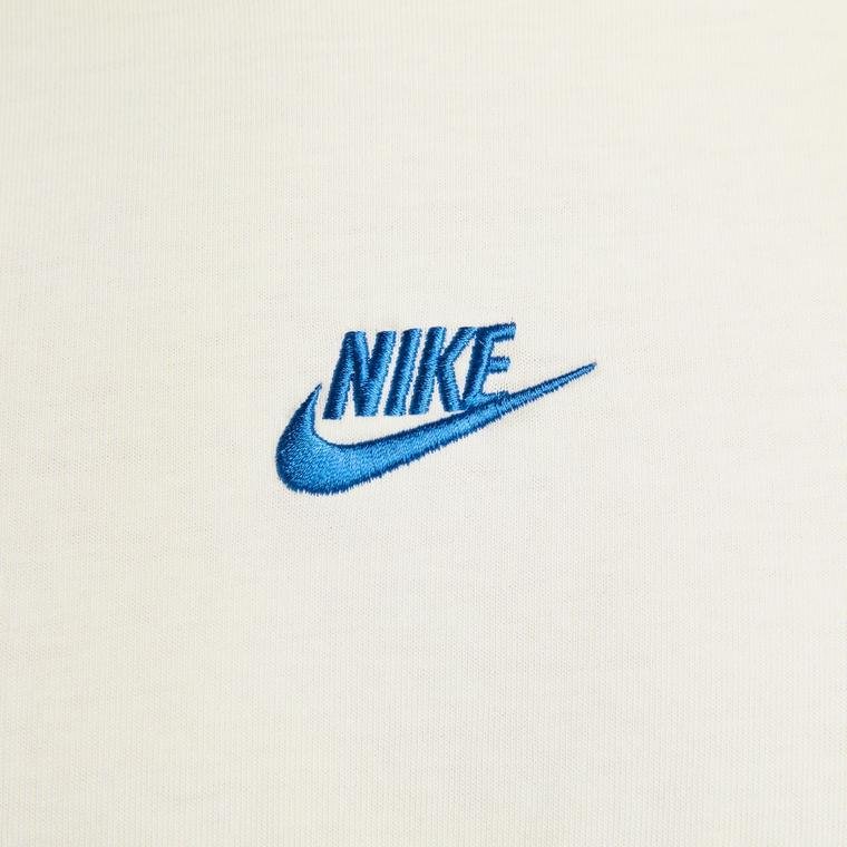 Nike Sportswear Club Wide Cut Short-Sleeve Erkek Tişört