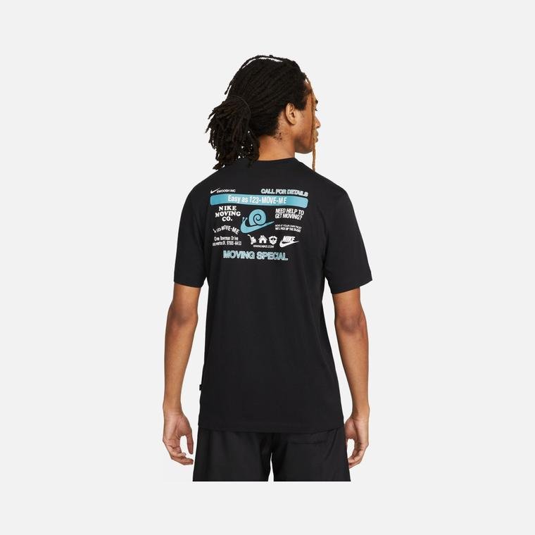 Nike Sportswear Moving Special Graphic Short-Sleeve Erkek Tişört