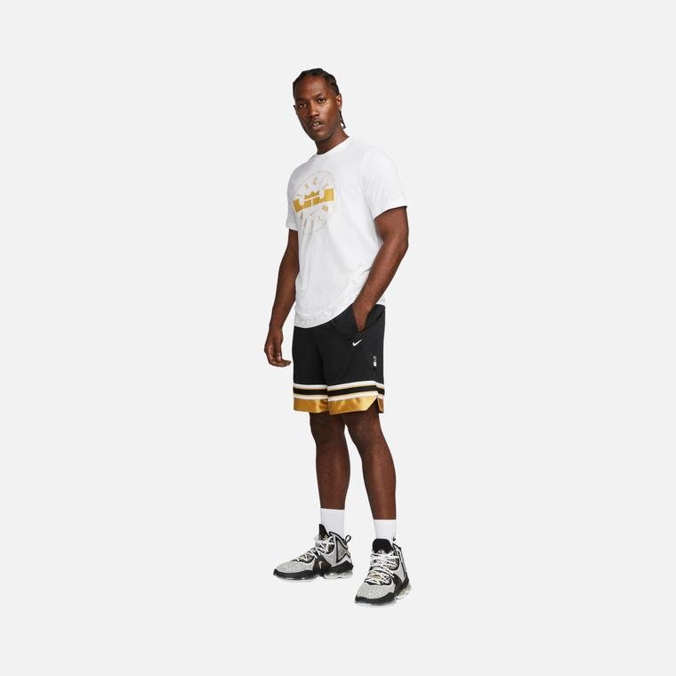 Nike Dri-Fit LeBron ''Milestones Record-breaking Career Graphic'' Basketball Short-Sleeve Erkek Tişört