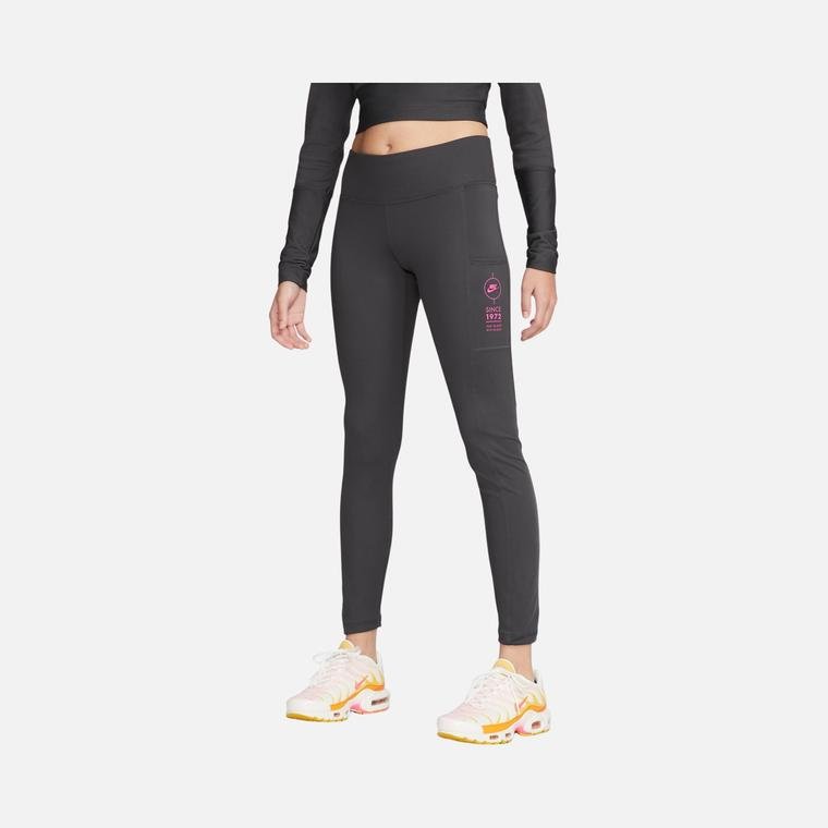 Nike Sportswear Ribbed Sports Utility With Pockets Kadın Tayt