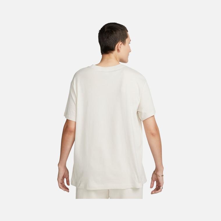 Nike Sportswear Boyfriend Short-Sleeve Kadın Tişört