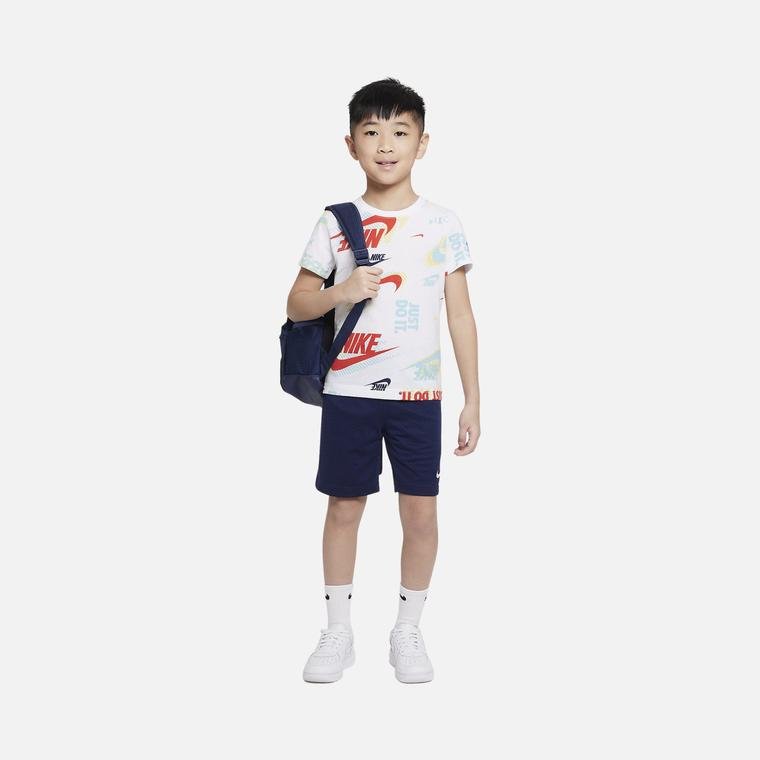 Nike Sportswear Active Pack Allover Printed Short-Sleeve Çocuk Tişört